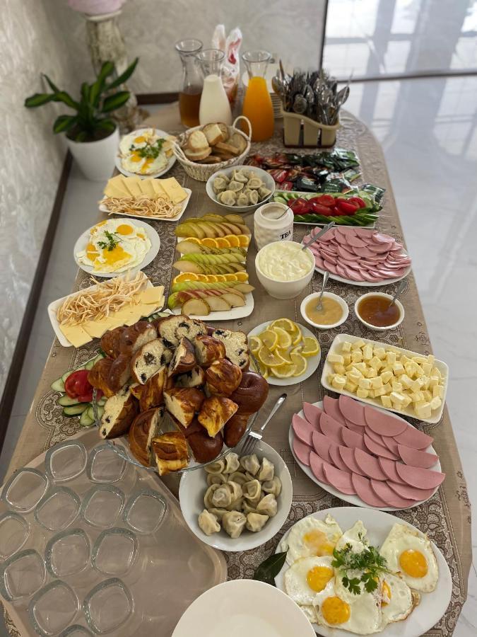 Hotel Black Sea Сухумі Екстер'єр фото